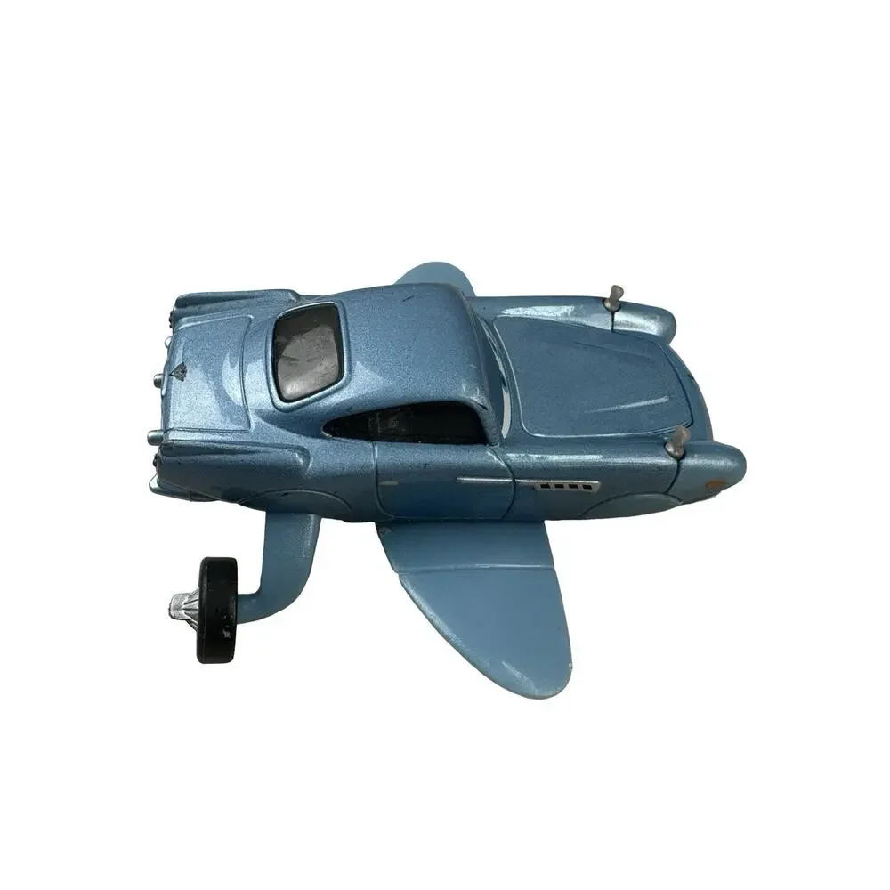 Disney Pixar Cars 2 FINN MCMISSILE SUB Spy Wings Diecast 1:55